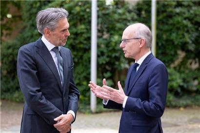 Der niederländische Regierungschef Dick Schoof (l.) und Luxemburgs Premierminister Luc Frieden
