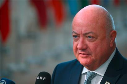 Der österreichische Bundeskanzler Christian Stocker will darüber nachdenken, wie der Staat schlanker werden soll
