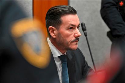 Der österreichische Immobilienunternehmer René Benko im Gerichtssaal
