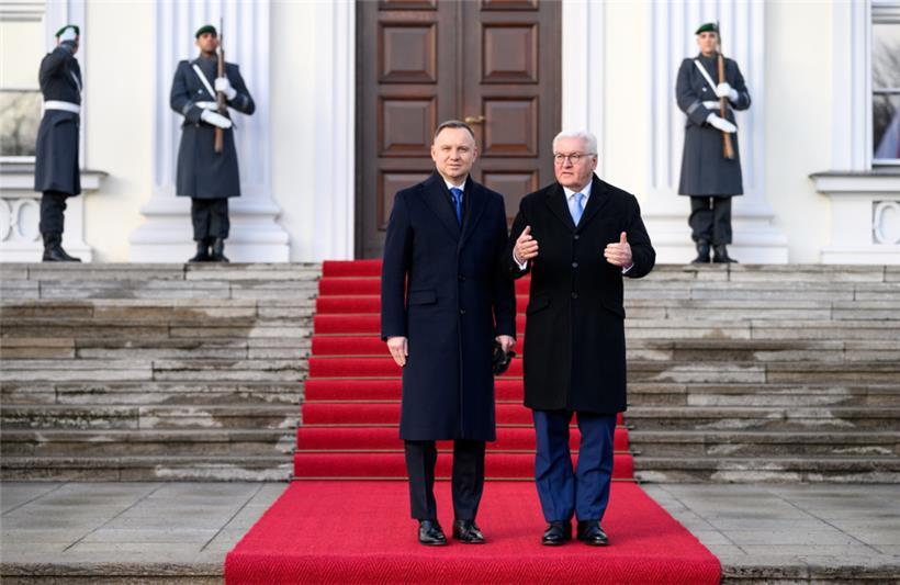 Der polnische Präsident Andrzej Duda (l.) war am 12. Dezember 2022 zu Gast bei seinem deutschen Amtskollegen Frank-Walter Steinmeier: Duda unterstützt die Reparationsforderungen seiner Regierung nicht

