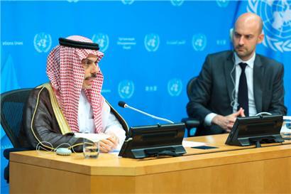 Der saudische Außenminister Faisal bin Farhan Al-Saud und sein französischer Amtskollege Jean-Noël Barrot leiten als Initiatoren der Konferenz das Treffen in New York

