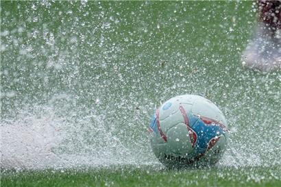 Der siebte Spieltag wird nass und stürmisch
