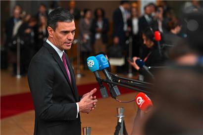 Der sozialistische spanische Regierungschef Pedro Sánchez darf nach der Einigung mit den katalanischen Separatisten weitermachen
