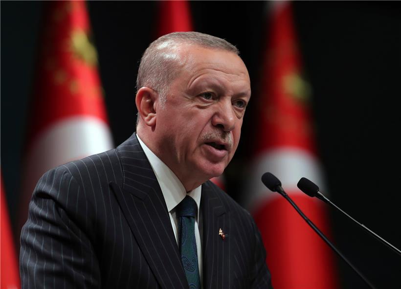 Der türkische Präsident Recep Tayyip Erdogan hat sich im Erdgasstreit mit Griechenland kurz vor einem neuen deutschen Vermittlungsversuch unnachgiebig gezeigt.
