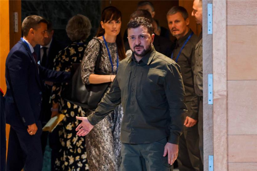 Der ukrainische Präsident Wolodymyr Selenskyj nutzte das Gipfeltreffen, um auf weitere Unterstützung für sein Land im Kampf gegen die russischen Invasionstruppen zu drängen
