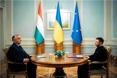 Der ungarische Regierungschef Viktor Orban hat den ukrainischen Präsidenten Wolodymyr Selenskyj zu einer raschen Waffenruhe mit Russland aufgerufen
