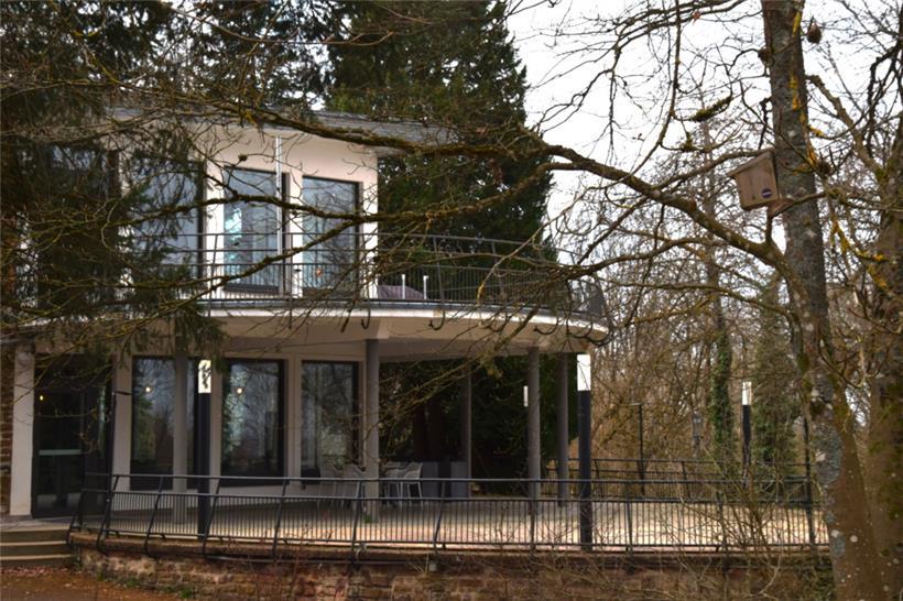 Der von Robert van Hulle gebaute Pavillon auf dem Escher Gaalgebierg