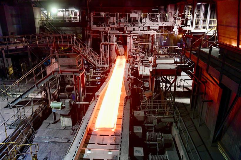 Der weltgrößte Stahlkonzern ArcelorMittal ist mit einem deutlichen Gewinnplus ins Jahr gestartet
