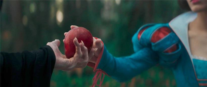 Der wohl berühmteste Apfel der Filmgeschichte: „Snow White and the Seven Dwarfs“
