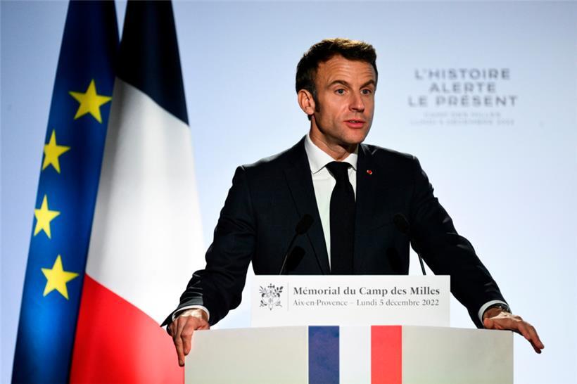 Des défis majeurs attendent Emmanuel Macron et son gouvernement en 2023
