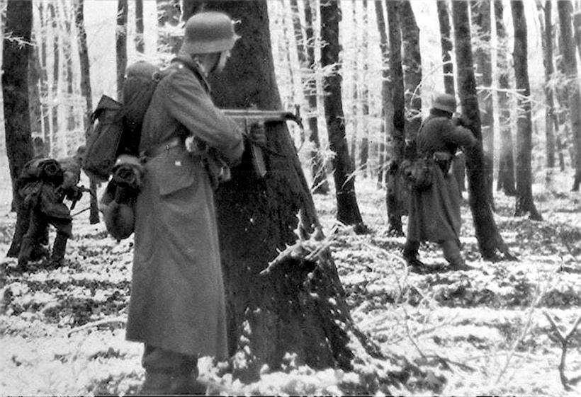 Deutsche Soldaten während der Ardennenoffensive
