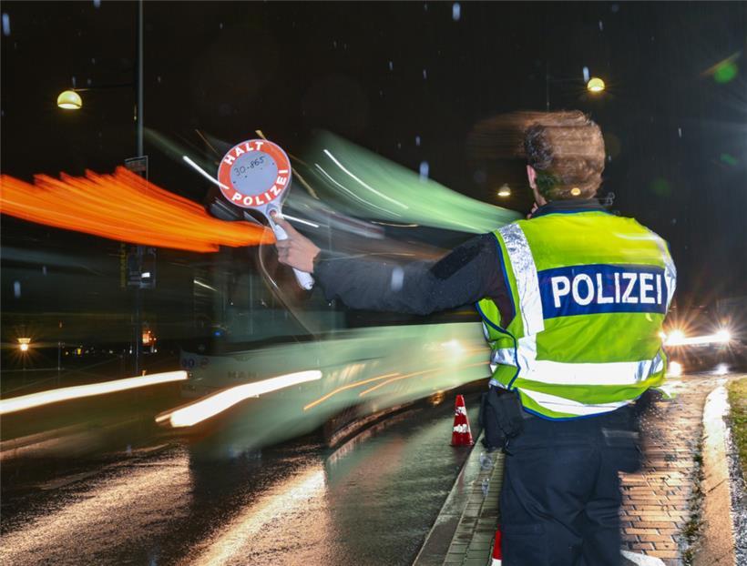 Deutschland verlängert die Kontrollen noch in diesem Monat, sagte Bundesinnenministerin Nancy Faeser am Donnerstag
