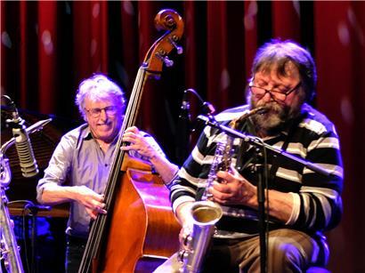Deux des quatres musiciens de l‘EuropAmerican Combo : Joe Fonda (g.) et Luciano Pagliarini (d.)