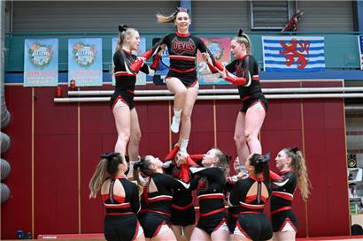 Die 24 Cheerleaderinnen aus Esch errangen mit 93,3167 Punkten hinter „Crossfire“ aus Kanada den zweiten Platz
