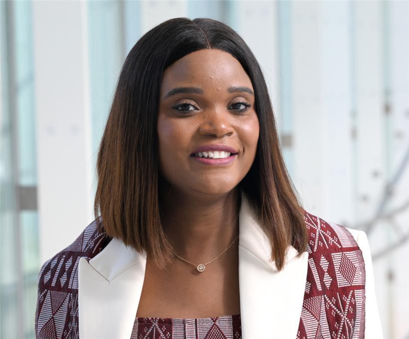 Die 46-jährige Liudumila Vanira Branca will Themen wie die Wohnungsproblematik, ...