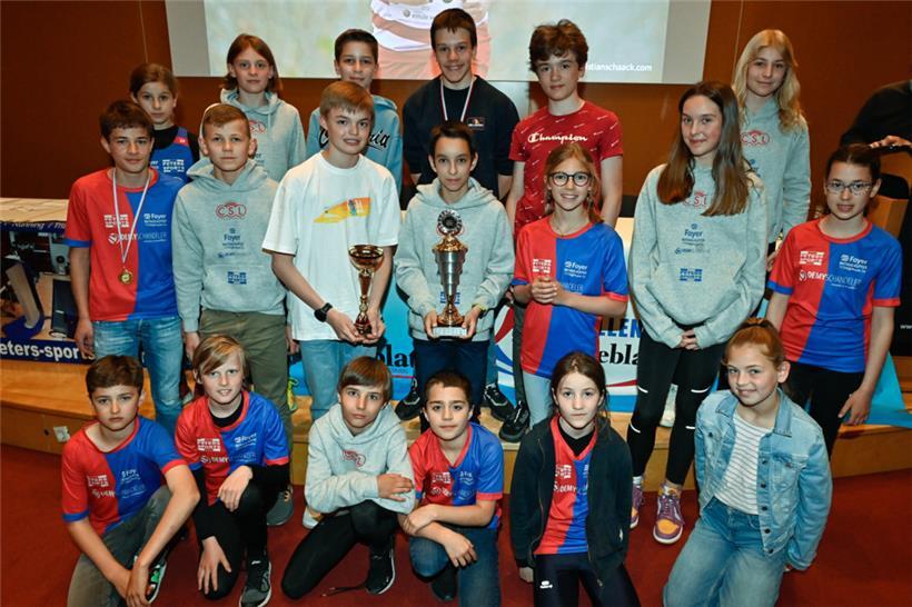 Die Abräumer des Tages: Neben der Mannschaftswertung ging auch die Coupe Emile Thoma an die Nachwuchstalente des CSL
