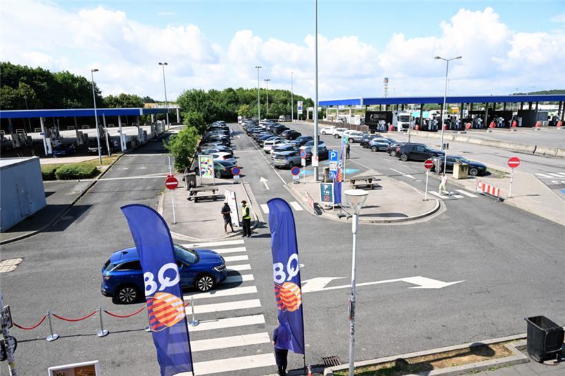 Die „Aire de Berchem“ gilt als die größte Tankstelle Europas