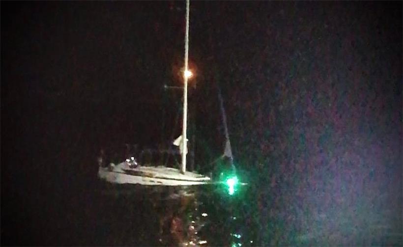 Die „Alboran Champagne“ nach der Begegnung mit den Orcas
