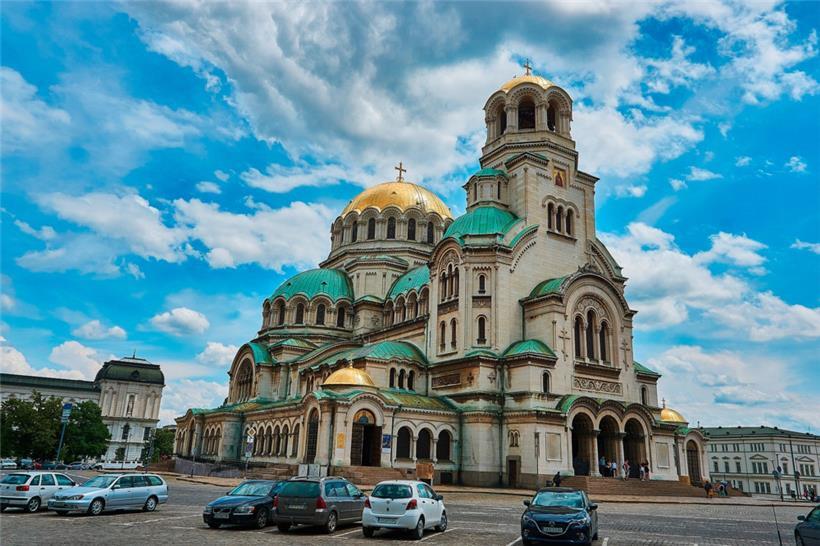 Die Alexander-Newski-Kathedrale gilt als eines der Wahrzeichen der bulgarischen Hauptstadt Sofia
