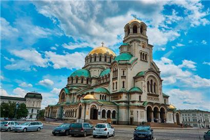 Die Alexander-Newski-Kathedrale gilt als eines der Wahrzeichen der bulgarischen Hauptstadt Sofia
