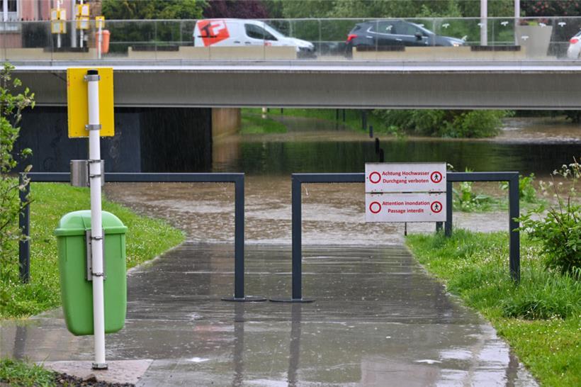 Die Alzette ist in Hesperingen über ihre Ufer getreten

