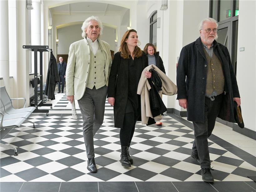 Architekten François und Anna Valentiny im Februar 2024 portraitiert, bekannt für innovative Architektur und Design