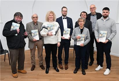 Die Autoren und Verantwortlichen des 13. Bandes. V.l.: Luciano Pagliarini, Armand Logelin-Simon, Stéphanie Kovacs, Dominik Trauth, Antoinette Lorang, Massimo Malvetti, Jürgen Stoldt und Tiago Flores
