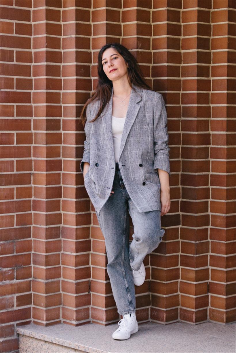 Die Autorin Elise Schmit
