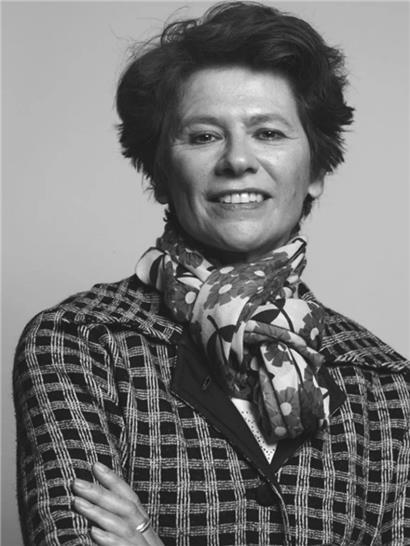 Die Autorin Judith Mackrell lebt zurzeit in London und wurde unter anderem mit ihren Artikeln für den „Guardian“ bekannt
