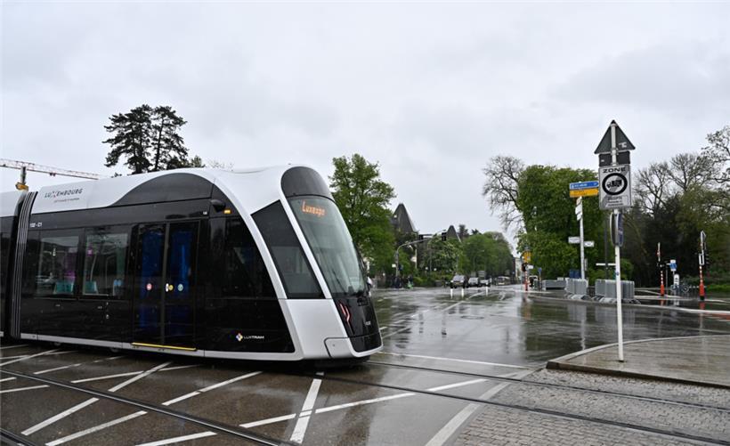 Die Avenue de la Porte-Neuve soll weiter dem motorisierten Verkehr vorbehalten sein, die Tram hat dort keinen Platz
