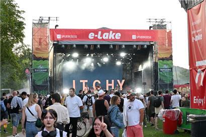 Die Band „Itchy“ war Teil des Line-ups vom e-Lake 2024
