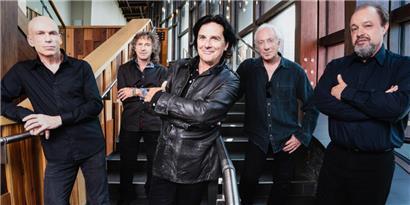 Die Band Marillion mit Sänger Steve Hogarth (M., undatierte Aufnahme)
