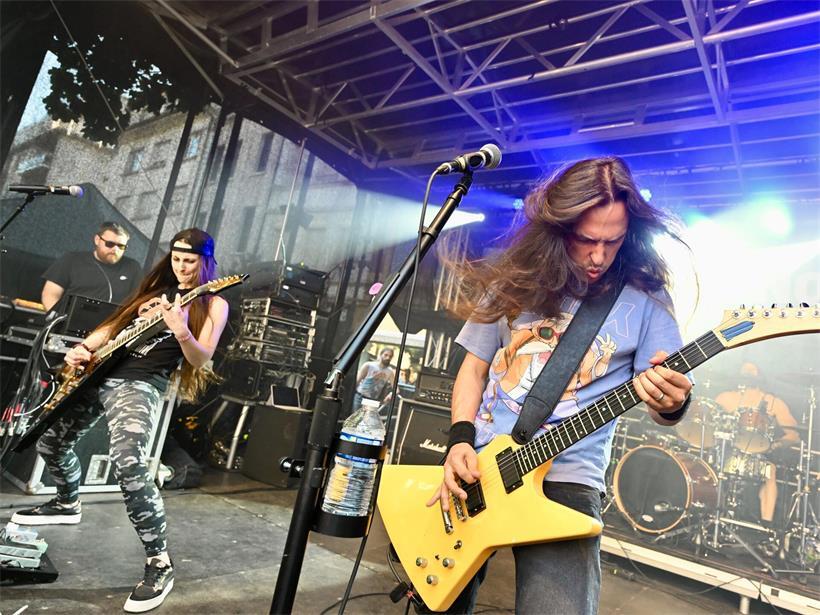Praetor Band live bei der Fête de la musique 2023 in Düdelingen auf der Bühne
