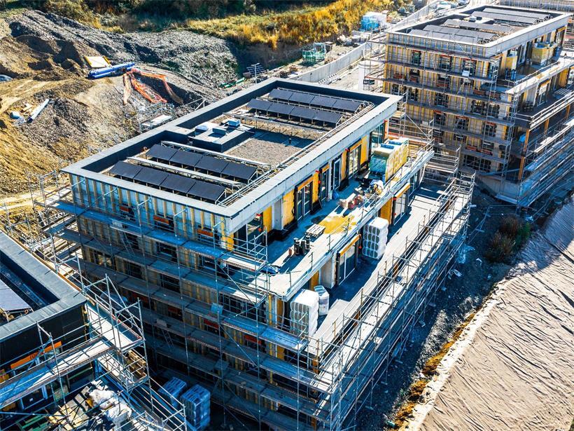 Solarstrom und Wärme: In Wiltz entsteht Europas größte PVT-Anlage Die Bauarbeiten im Viertel Q7 gehen zügig voran
