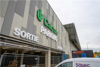 Die Bauarbeiten sollen bis zur Eröffnung am 29. Oktober fertig sein
