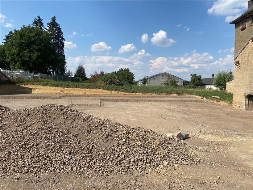 Die Bauherrin hatte das Ministerium um Erlaubnis gebeten, einen Hang auf der Bau...