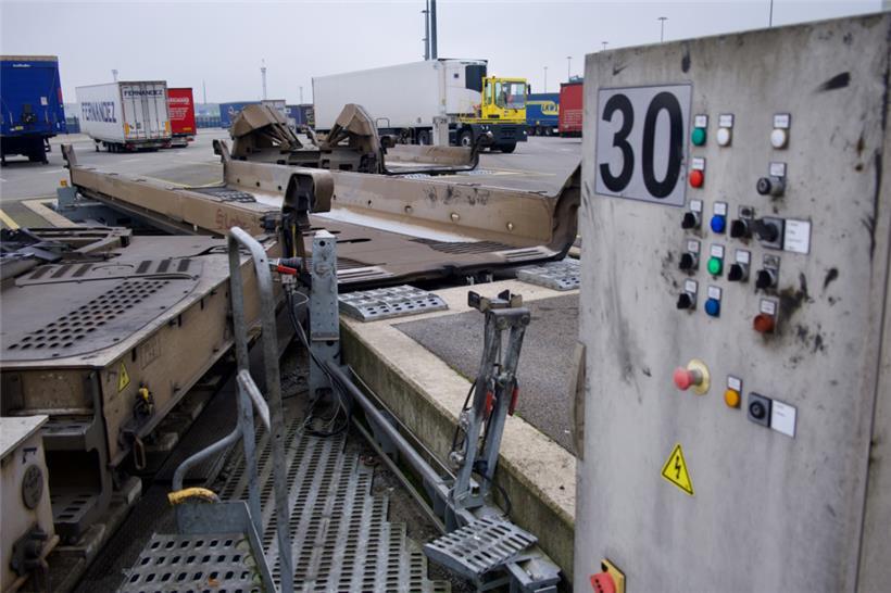 Die Beladung eines Zuges dauert weniger als eine Stunde