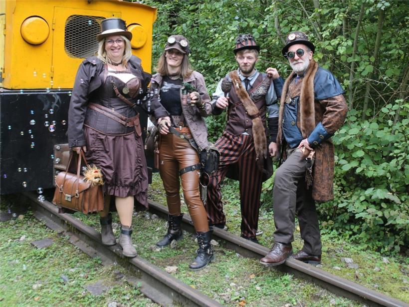 Die Besucher wollen nicht nur sehen, sondern auch gesehen werden
