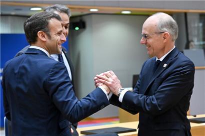 „Die Beziehungen bleiben gut“: Emmanuel Macron und Luc Frieden im Dezember vergangenen Jahres in Brüssel
