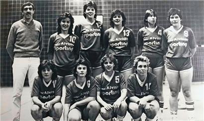 Die Damen des Sporting waren die erste Mannschaft, die sich für die nächste Runde eines europäischen Wettbewerbs qualifizierte
