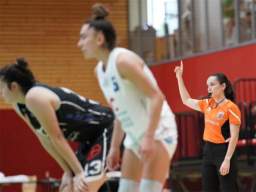 Ein Fest des Basketballs: Viele Zuschauer, Comebacks und überraschend starke Außenseiter