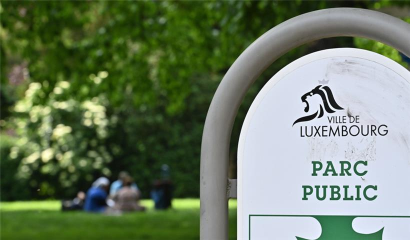 Die Dienststelle für Parkanlagen der Gemeinde Luxemburg kümmert sich unter anderem um die Pflege der Grünflächen 
