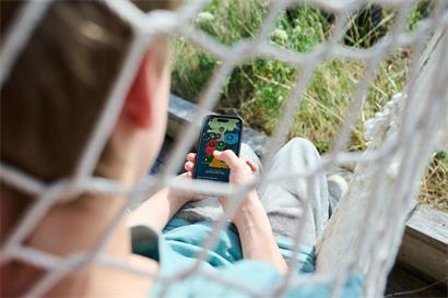 Die Diskussion über ein Verbot Sozialer Medien für Kinder und Jugendliche ist in Europa auf vollen Touren