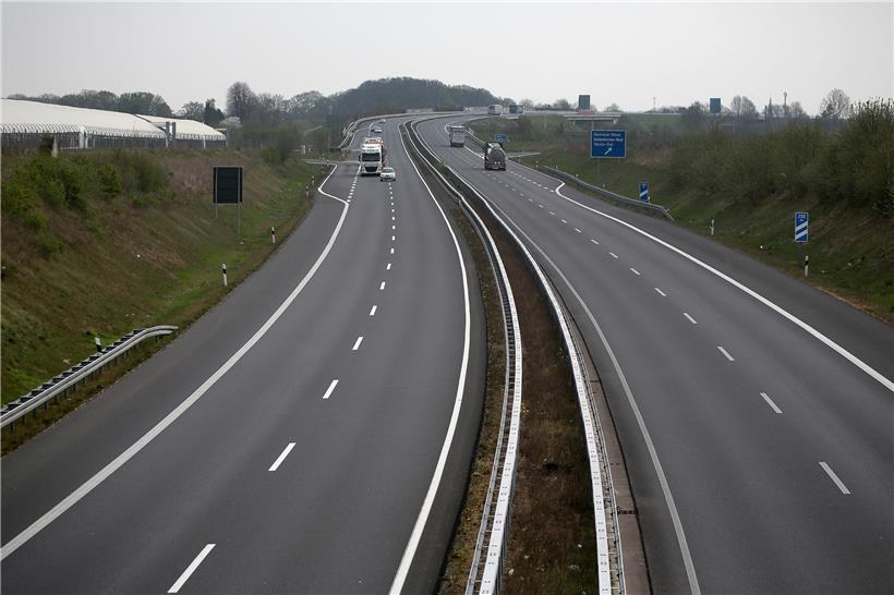 Die EU-Finanzhilfe sollen die stillgelegte Wirtschaft wieder in Schwung bringen.
