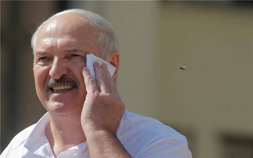 Die EU erkennt seine Wahl nicht an: Alexander Lukaschenko, Präsident von Belarus, während einer Kundgebung auf dem Unabhängigkeitsplatz
