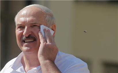 Die EU erkennt seine Wahl nicht an: Alexander Lukaschenko, Präsident von Belarus, während einer Kundgebung auf dem Unabhängigkeitsplatz
