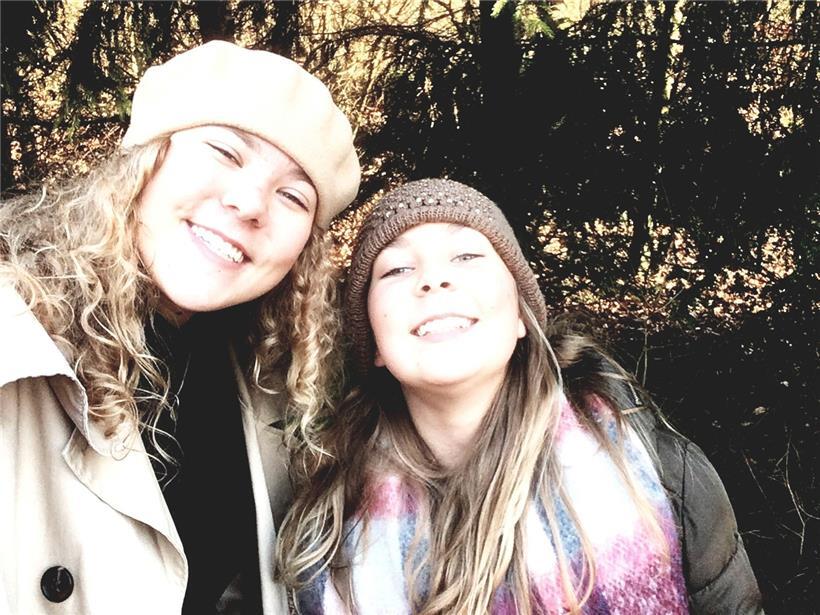 Die Enkelinnen Lou und Anna Christensen
