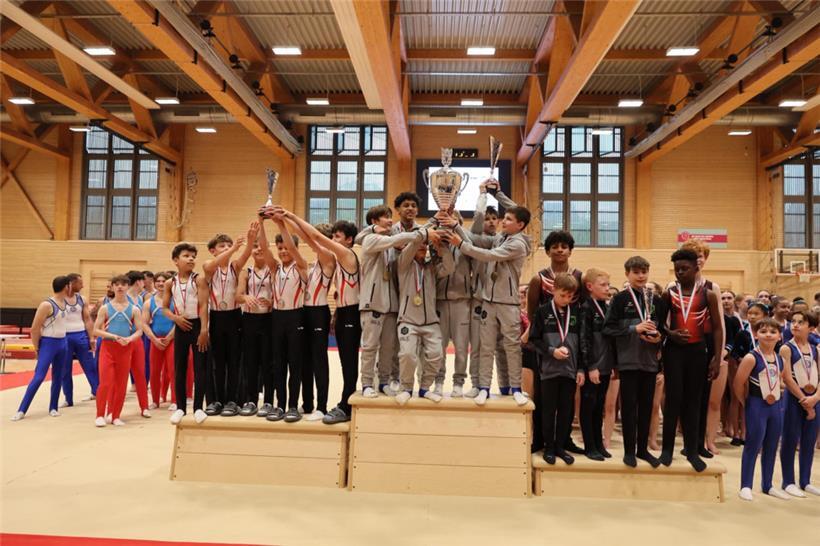 Die Espoirs-Jungs der Aurore Oetringen holten sich zum fünften Mal in Folge den Pokal
