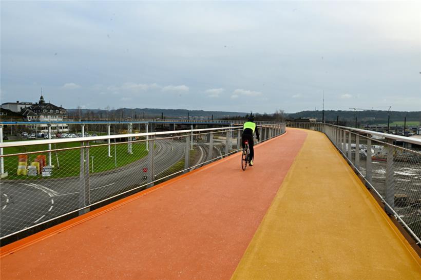Die Fahrrad- und Fußgängerbrücke ist seit dem 23. Dezember befahrbar
