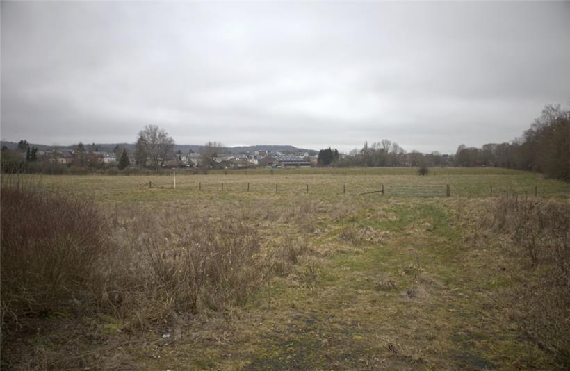 Die Gemeinde beabsichtigt, das hinter dem medizinischen Zentrum in Tetingen liegende Gelände zu erwerben
